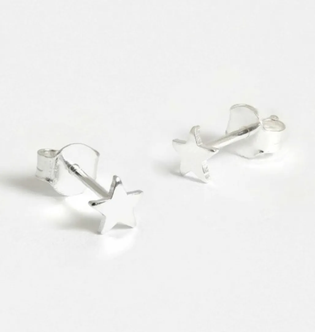 Stylish Star Silver Ear Studs - Perfect for Any Occasion