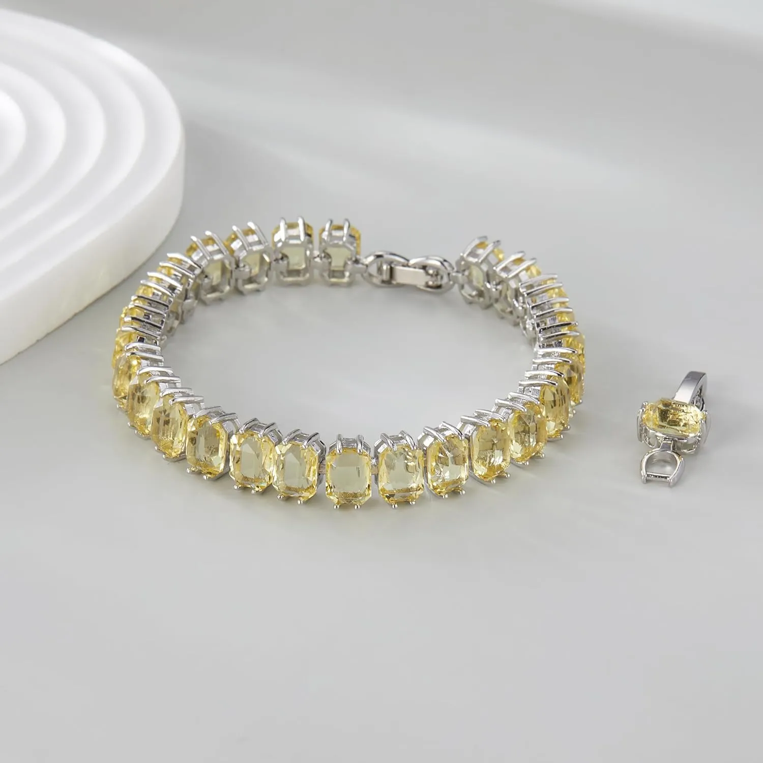 Tennis Bracelets for Women - Cubic Zirconia Bracelet Silver Wedding - Gorgeous Lightweight Sparkling Bracelet Chain Jewelry