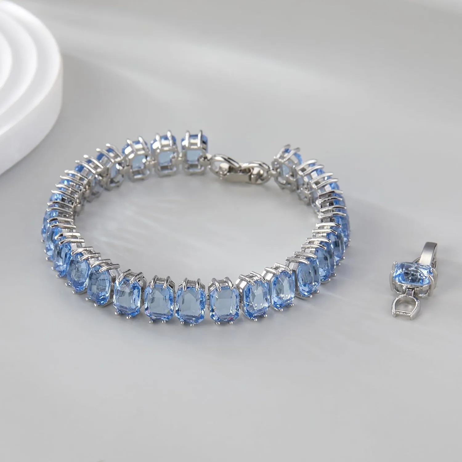 Tennis Bracelets for Women - Cubic Zirconia Bracelet Silver Wedding - Gorgeous Lightweight Sparkling Bracelet Chain Jewelry