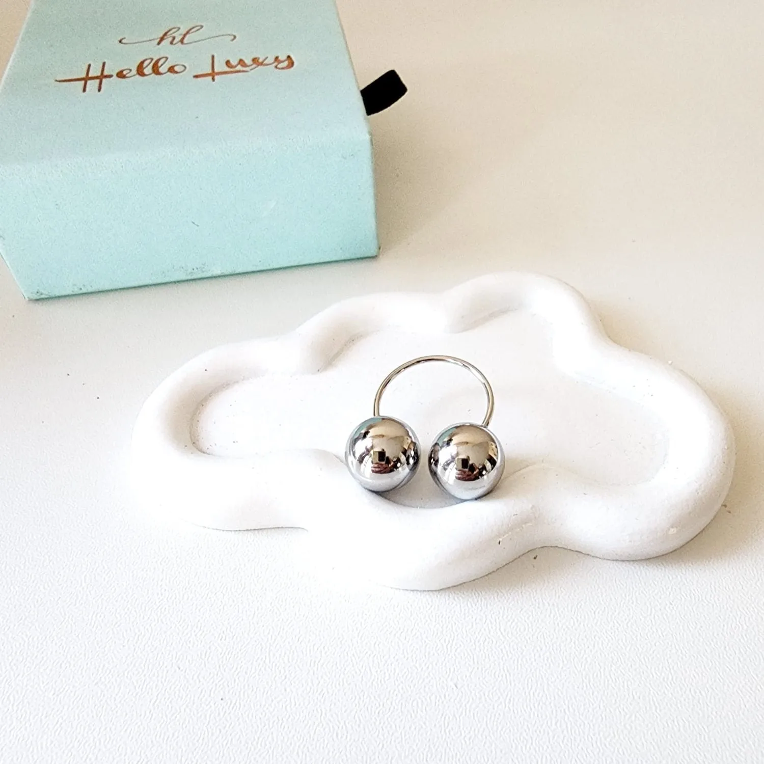 The Big Dot Ring