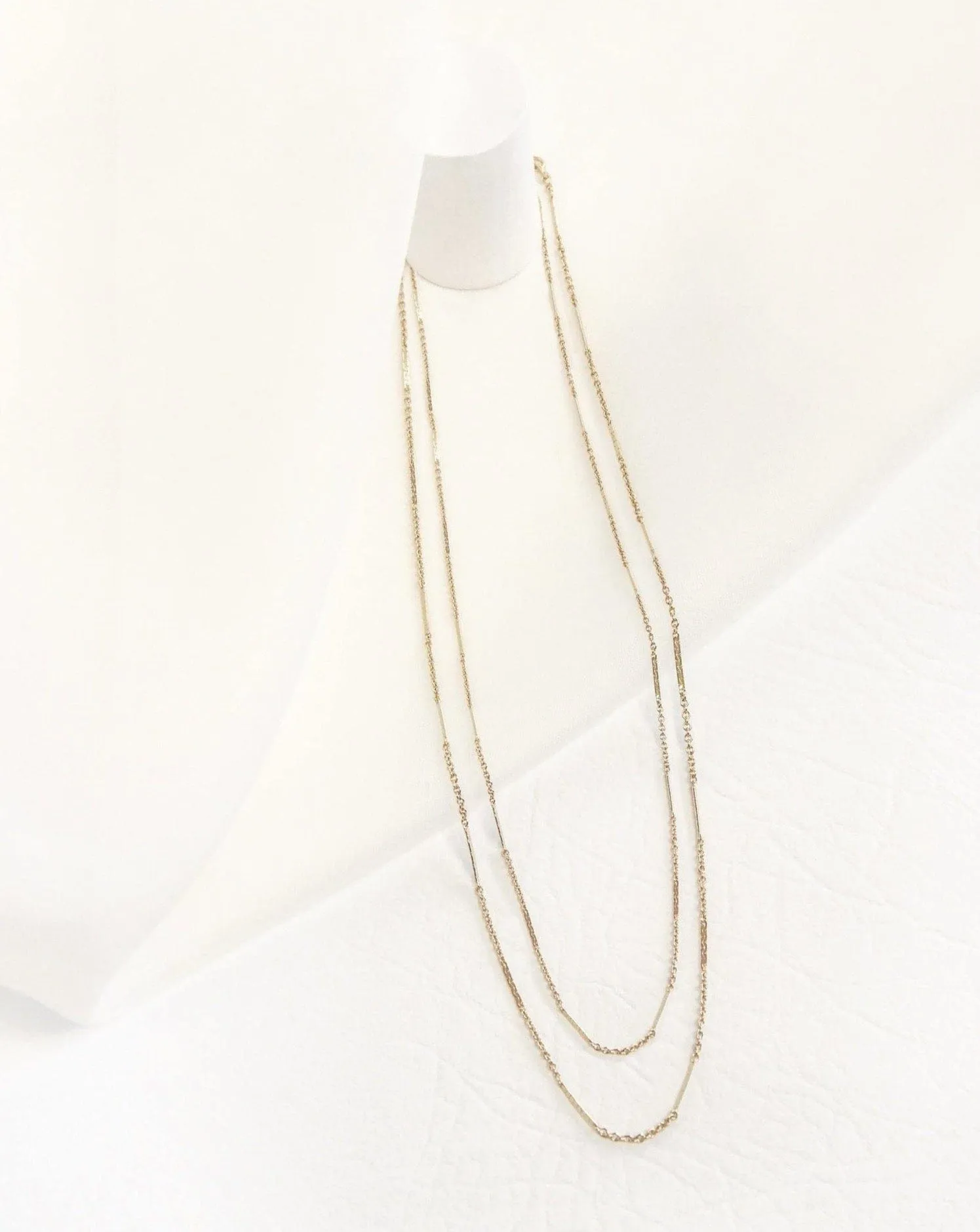 the double layered chain necklace