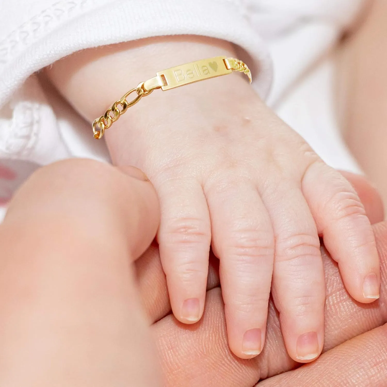 Tina&Co Personalized 18K Gold Plated Baby Name Bracelet Custom Bracelets for Kids Id Protection Bracelet Baptism for Girls