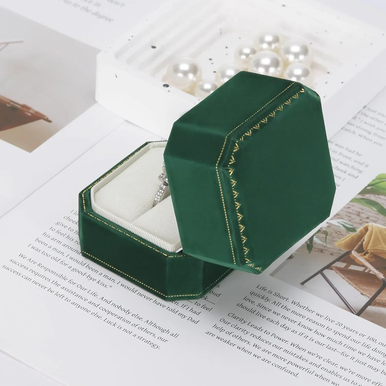 Velvet Wedding Ring Gift Box, Small Jewelry Ring Earring Studs Display Holder Case for Wedding Day Proposal Engagement Anniversary for Women Girl (Green)