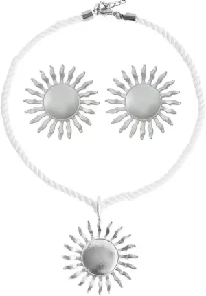 Women Seashell Charm Beach Jewelry Sets Shells/Suns/Star/Flowers/Snails Necklace 2024 Ocean Vacation Beach Retro Fashion Earrings Necklace Summer Women Gift